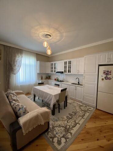 Həyət evləri və villaların satışı: 4 otaqlı, 165 kv. m — 8