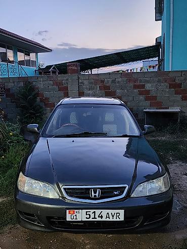 срочно автомобиль: Honda Torneo: 2002 г., 2.3 л, Автомат, Бензин, Седан — 1
