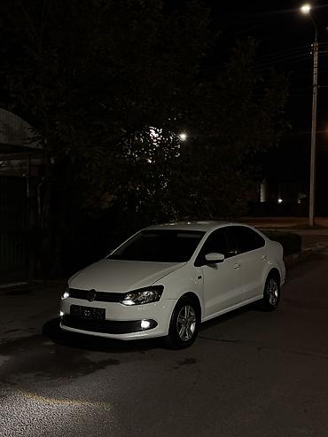 Volkswagen Polo: 2013 г., 1.6 л, Механика, Бензин, Седан at lalafo.kg Volkswagen Polo: 2013 г., 1.6 л, Механика, Бензин, Седан