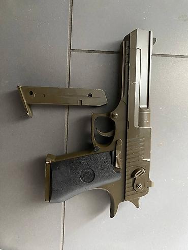 трансбой пистолет: Пневматический/страйкбольный пистолетх Desert Eagle (масштаб 1:1) - — 4