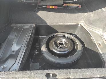 Audi: Audi 100: 1986 г. — 9