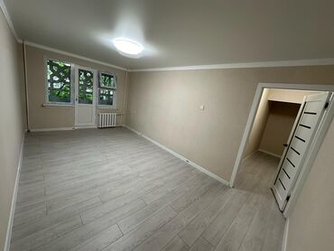 Продажа квартир: 1 комната, 32 м², 104 серия, 2 этаж, Евроремонт