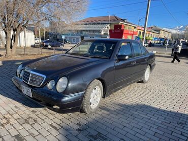 Mercedes-Benz: Mercedes-Benz E-Class: 2001 г., 2.2 л, Механика, Дизель, Седан