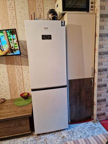 сколько стоит айфон 9: 2 двери Beko Холодильник Продажа, цвет - Белый
