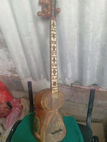 Tar: Məhsul: Tar (Azərbaycan milli simli musiqi aləti) Xüsusiyyətlər: - — 3