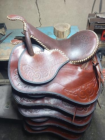 Товары и оборудование для с/х животных: Кожаное конское седло с упряжью Обмен нет только заказ комплект — 3