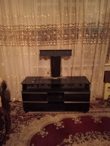 светодиодная лента купить в баку: Прямой ТВ стенд, С полками, Ламинат