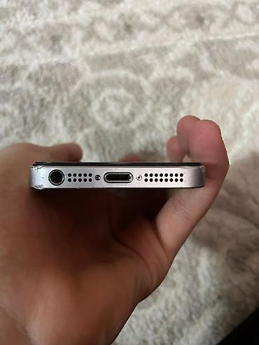 Apple iPhone: IPhone SE, 32 GB, Space Gray — 6