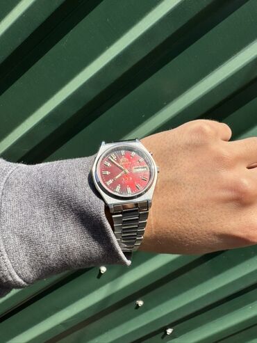 Qol saatları: Qol saatı, Orient, rəng - Qırmızı — 12