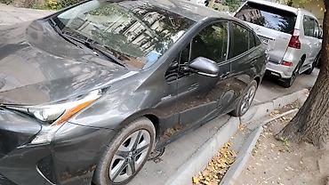 prius 11: Toyota Prius: 2018 г., 1.8 л, Вариатор, Гибрид, Лифтбек — 4