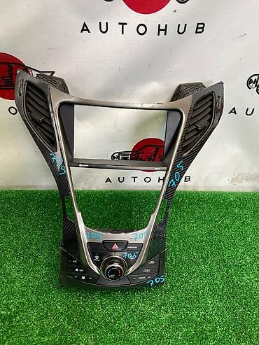 grander: Сenter console Hyundai 2013 г., Б/у, Оригинал, Корея — 1