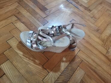 Sandale: Ženske sandale na platformu brenda Tommy Hilfiger Denim. Gornjište je — 2