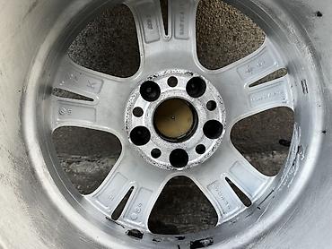 w211 disk teker: Disklər orjinaldı,təkərlər yenidi.Arxa disklərdə svarka var,təkərin 1 — 3