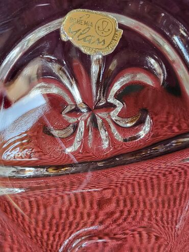 Kuhinjski setovi: Bombonijera nova pun kristal,rucni rad. Bohemija 70te. Sve na — 9