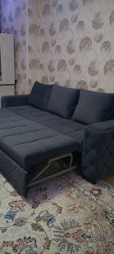 пуфик кожнные: Раскладной диван