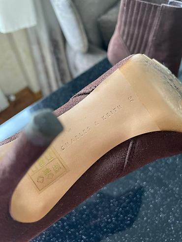 botinkalar cəkmələr: Charles&Keith, Ölçü: 37, rəng - Qəhvəyi, İşlənmiş — 5