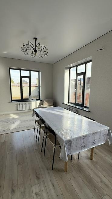 Продажа коттеджей и домов: Просторныйсовременный дом с дизайнерским интерьером . Новый кухонный — 10