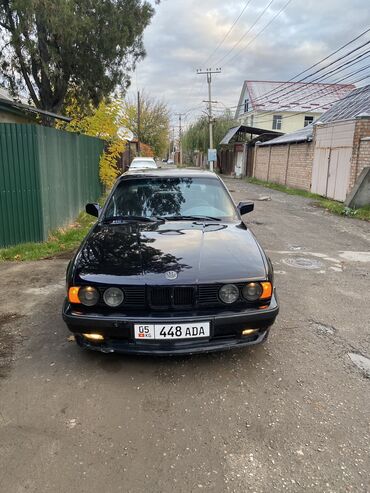 toyota карина е: BMW 5 series: 1990 г., 2.5 л, Механика, Бензин, Седан