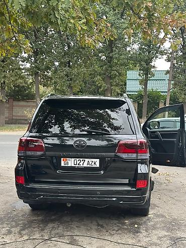 lend cruizer: Toyota Land Cruiser: 2011 г., 4.7 л, Автомат, Газ, Внедорожник — 7