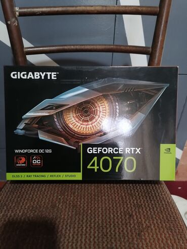 каракол ноутбук: Видео карта, Колдонулган, Gigabyte, GeForce RTX, 12 ГБ, ПК үчүн