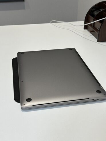 оперативная память на ноутбук 16 гб: Ноутбук, Apple, 16 ГБ ОЭТ, Intel Core i7, 16 ", Колдонулган, Татаал эмес тапшырмалар үчүн, эс тутум SSD