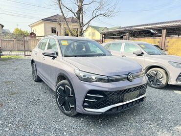 Volkswagen: Volkswagen Tiguan: 2024 г., 2 л, Автомат, Бензин, Кроссовер