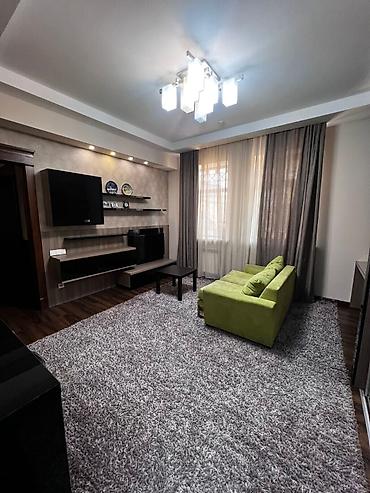 Долгосрочная аренда домов: 350 м², 6 комнат — 3