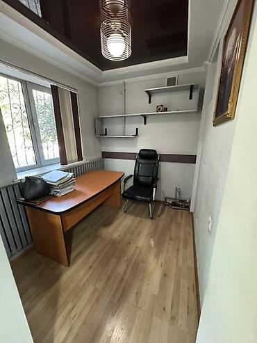 вип бишкек 2025: Аренда офисов, 84 м², В жилом комплексе — 4