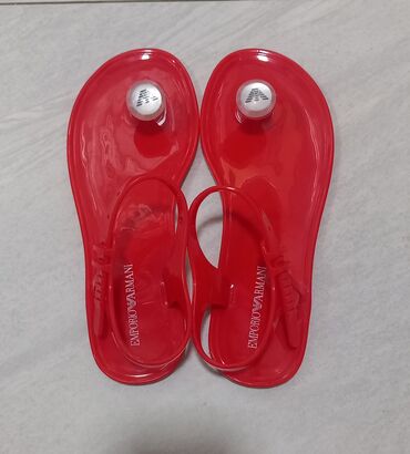 zenske farmerice kupac placa postarinu: Sandals, Emporio Armani, 39