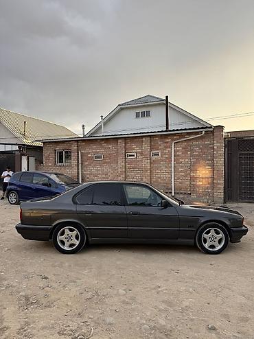 машина bwm: BMW 5 series: 1994 г., 2.5 л, Автомат, Бензин, Седан — 5