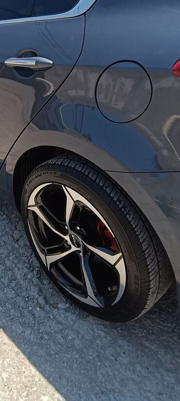 disk ve teker: Yeni Disk təkər Kia 225 / 45 / R 17, 5 Boltlu