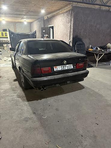 roewe 5: BMW 5 series: 1990 г., 2 л, Механика, Бензин, Седан — 4