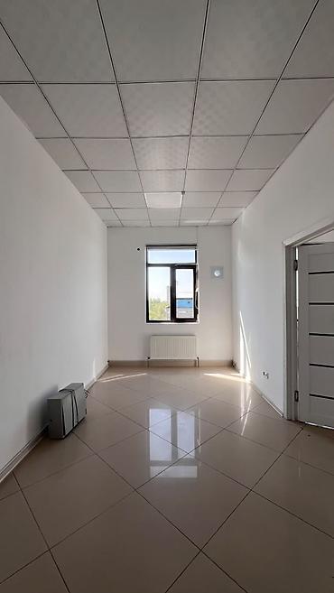 Аренда офисов: Сдаю Часть офиса: IT-компания, Авиакасса, Нотариус, 120 м², В торговом центре, С ремонтом, Первая линия, С высокими потолками, С отдельным санузлом — 19