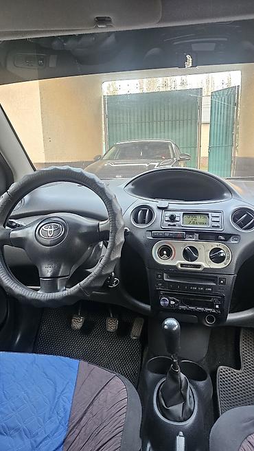 хонда истеп 1: Toyota Yaris: 2004 г., 0.1 - engine capacity л, Кол менен иштөөчү, Бензин, Хетчбек — 7