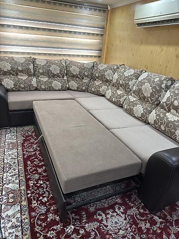 sofa: Угловой диван, C подушками — 3