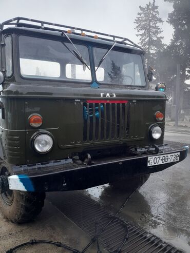 uaz maşını: Satlır tam xərcsiz. təkərə.kimi.zavud