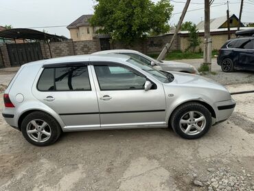 голы б4: Volkswagen Golf: 2002 г., 0.2 л, Автомат, Бензин, Хэтчбэк
