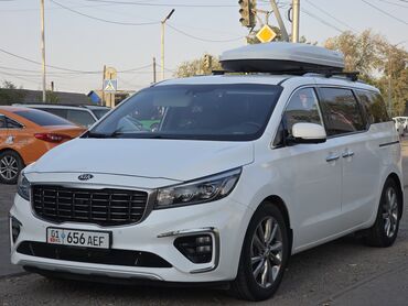 Kia: Kia Carnival: 2018 г., 2.2 л, Автомат, Дизель, Минивэн — 10