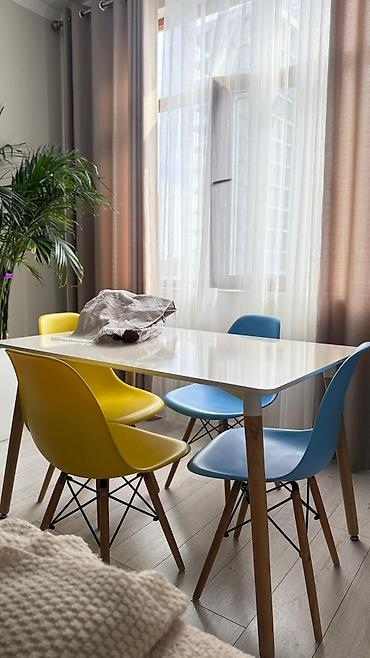 study table: Обеденная группа в сканди-стиле: прямоугольный стол + 4 стула. - — 1