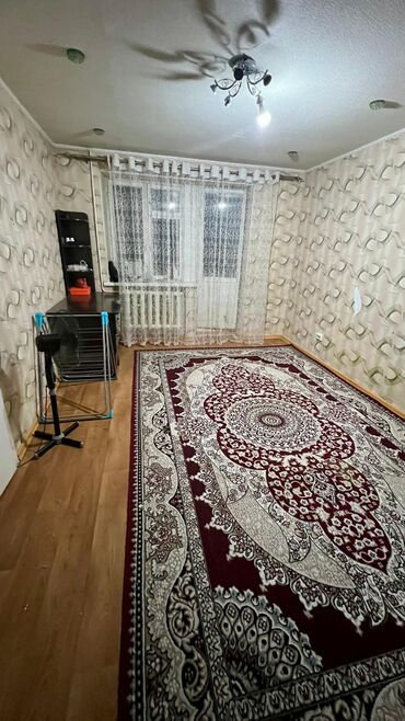сдаю дом на длительный срок рядом просп жибек жолу бишкек: 1 бөлмө, Менчик ээси, Чогуу жашоосу жок, Жарым -жартылай эмереги бар