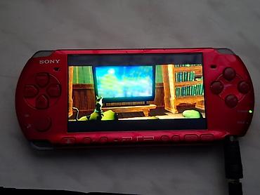 PSP (Sony PlayStation Portable): Sony psp 3004 madelidi.prosibkalidi ve icinde oyunlar var Elave — 3