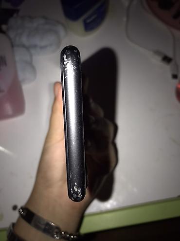 Mobil telefonlar: IPhone 11, Qara, Face ID — 6