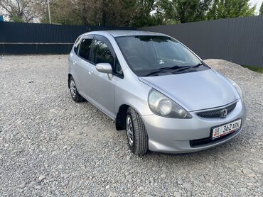 Honda: Honda Fit: 2005 г., 1.3 л, Вариатор, Бензин, Хэтчбэк
