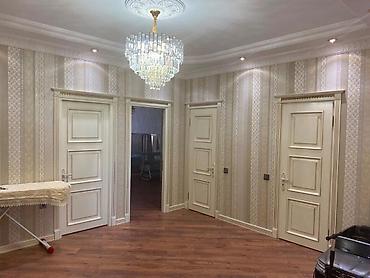 əmlak birjası: Yeni Yasamal, 3 otaqlı, Yeni tikili, m. İnşaatçılar, 135 kv. m — 3