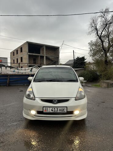 продам двигатель: Honda Fit: 2002 г., 1.3 л, Бензин