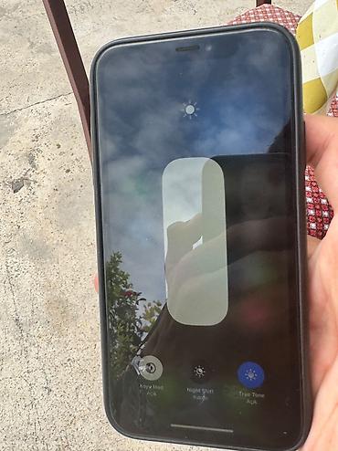 iphone 11 xirdalan: IPhone Xr, 128 GB, Qara, Face ID — 2