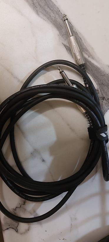 gitara kabel: Proel gitara jak şunuru. Gitara və bassdan səs gücləndiricisinə — 1