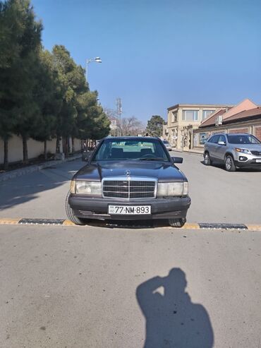 Mercedes-Benz: Mercedes-Benz 190: 1.8 л | 1991 г. Седан