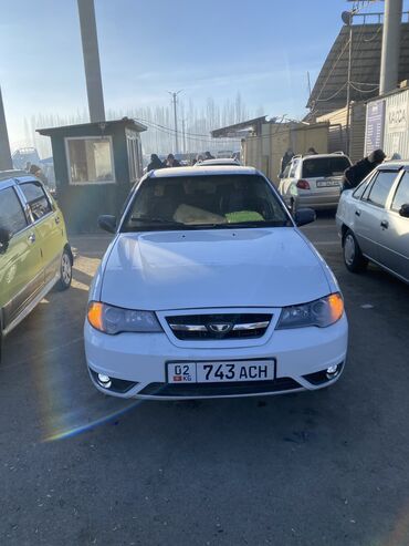 нек: Daewoo Nexia: 2010 г., 1.5 л, Механика, Газ, Седан