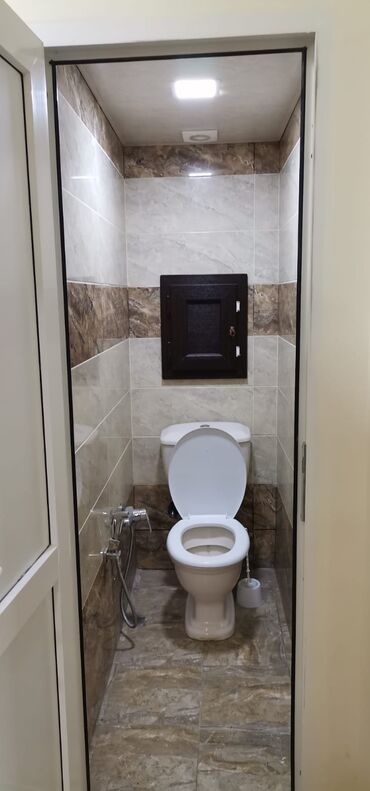 Anbar və emalatxanalar: Obyekt: Mehriban məhəllədə, çoxmərtəbəli binanın 1-ci mərtəbəsində — 8